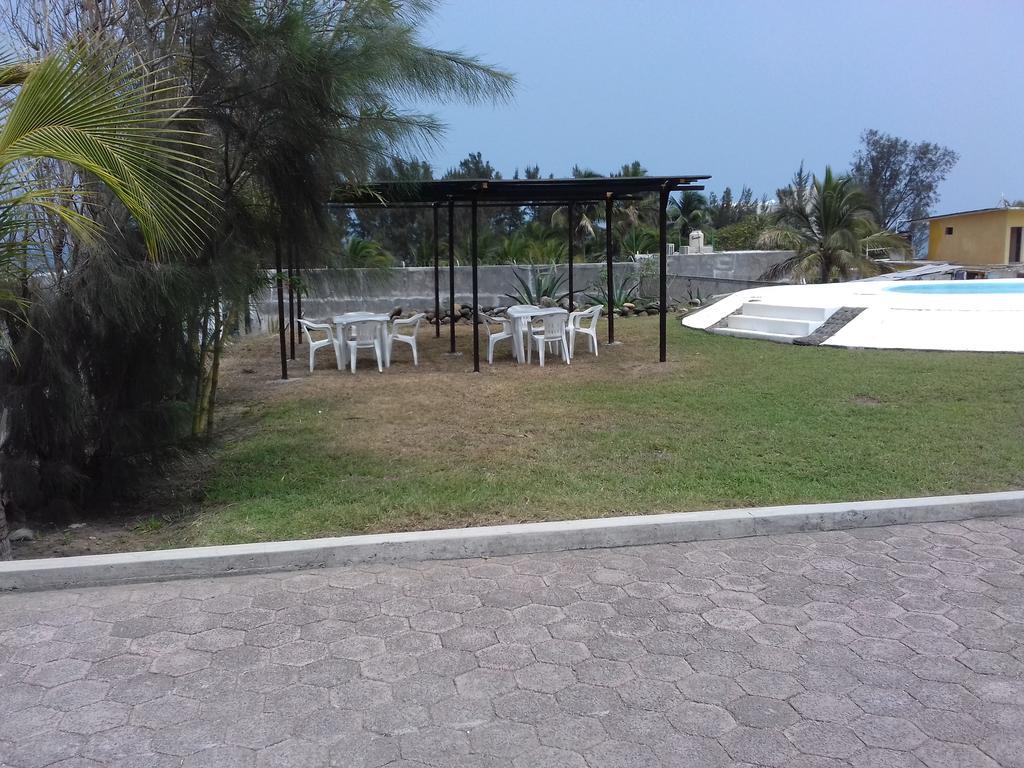 Hotel Azulejos Playa Chachalacas Luaran gambar